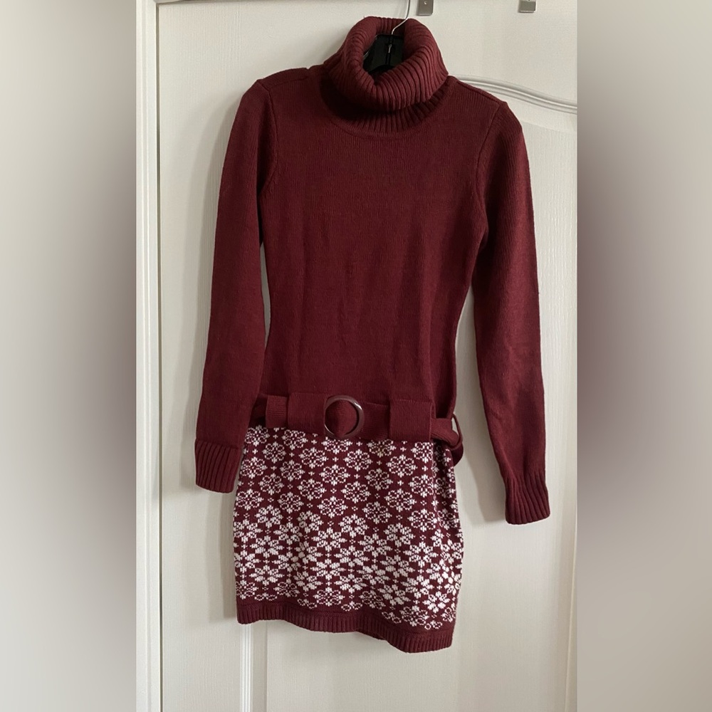 VENUS Deep Red Knit Dress